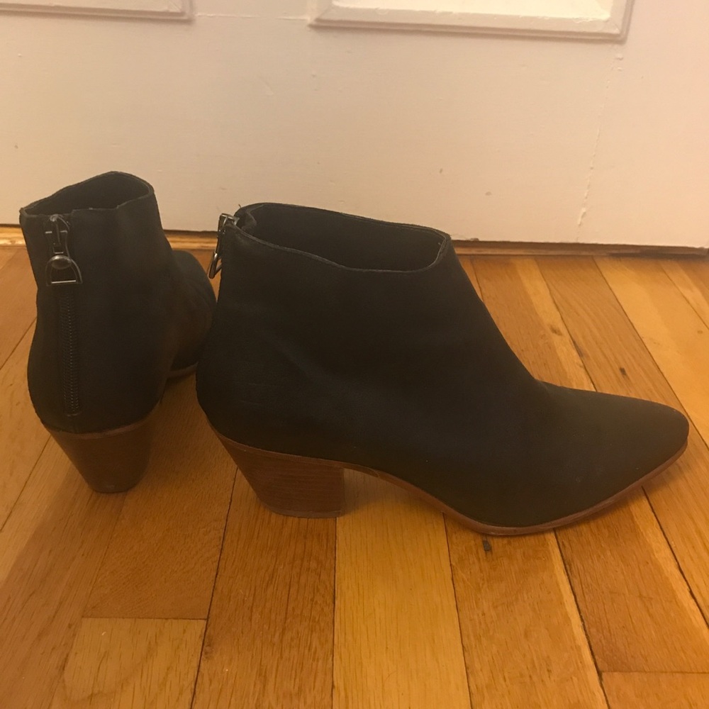 Black Troppa Booties from Spain